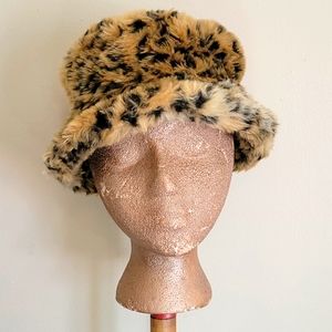Fuzzy Leopard Bucket Hat